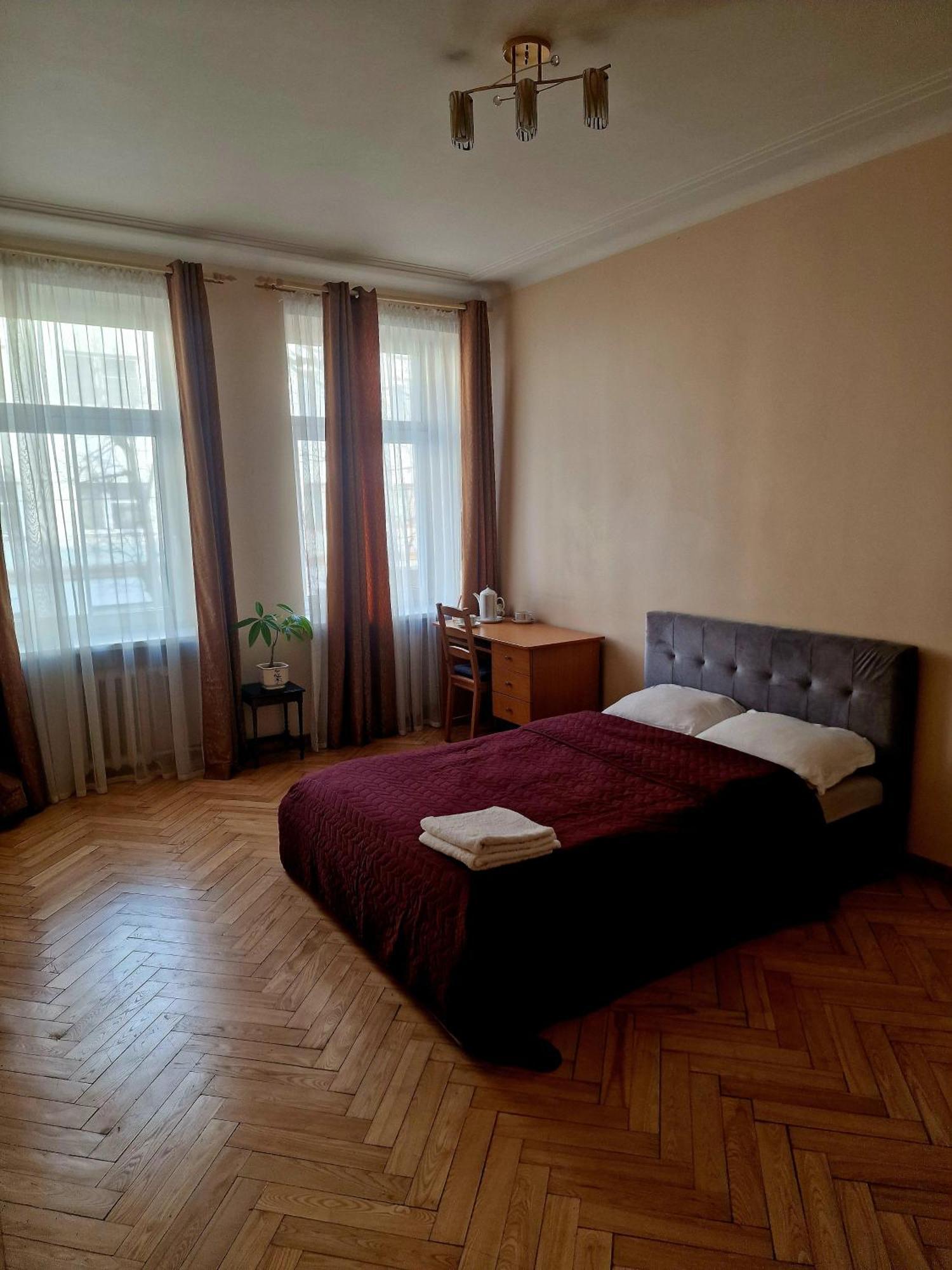 Gyvenimas sodyboje Center *
