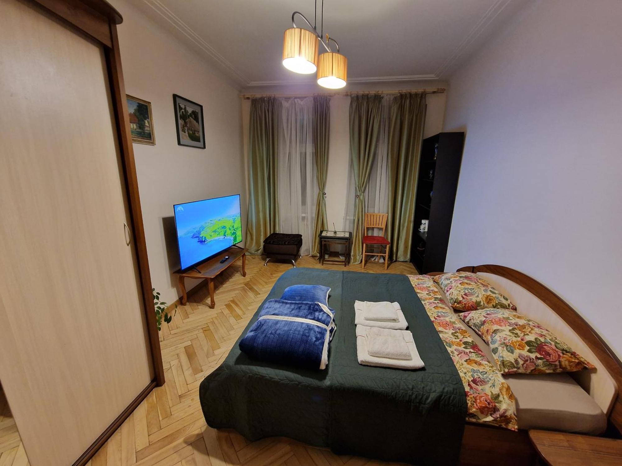 Gyvenimas sodyboje Center *